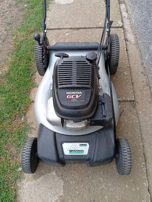 Mașină de tuns gazon ,cositoare iarba MTD HONDA