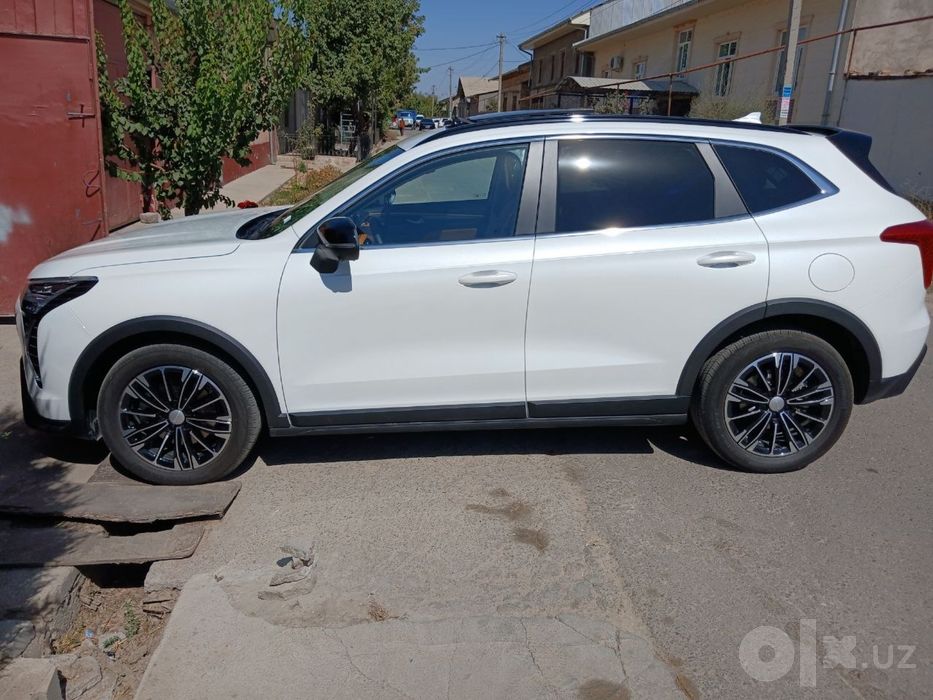HAVAL JOLION sotiladi srochna