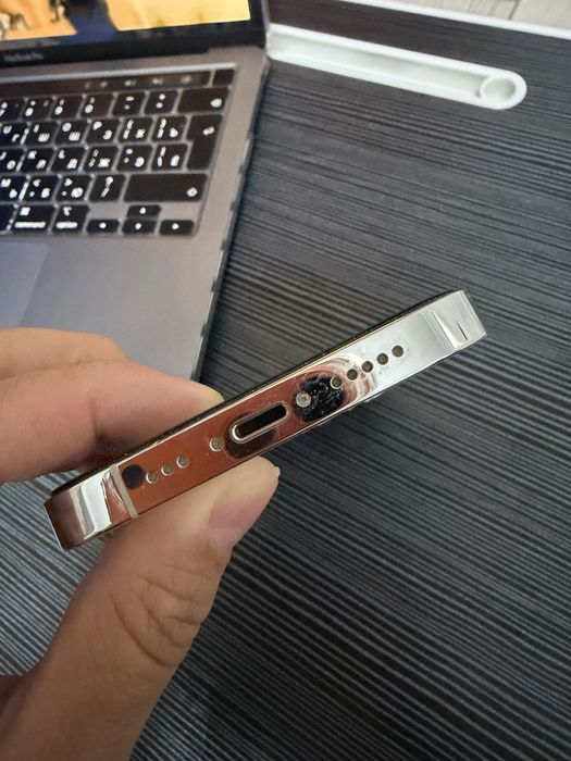 Продам iphone 14 pro 256гб акб 80% в идеале 10/10