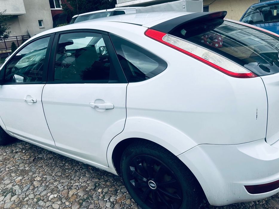 FORD Focus 2011 — imagine 2