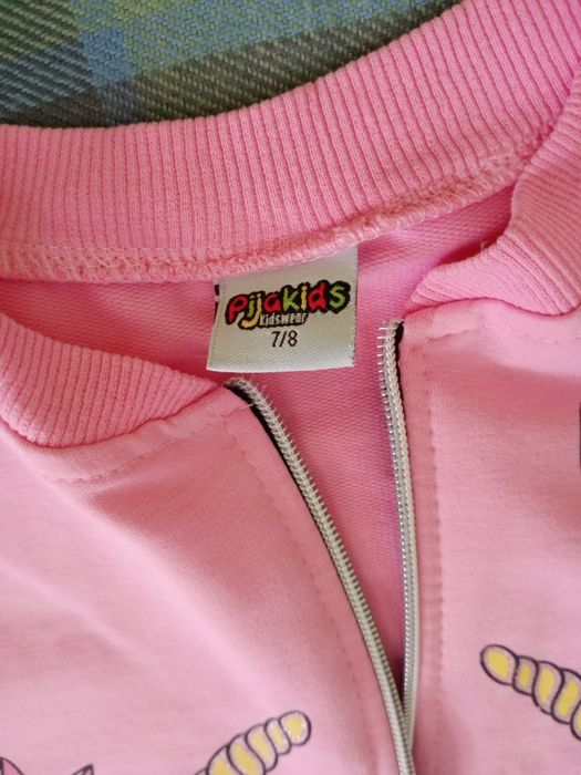 Продам кофту на девочку