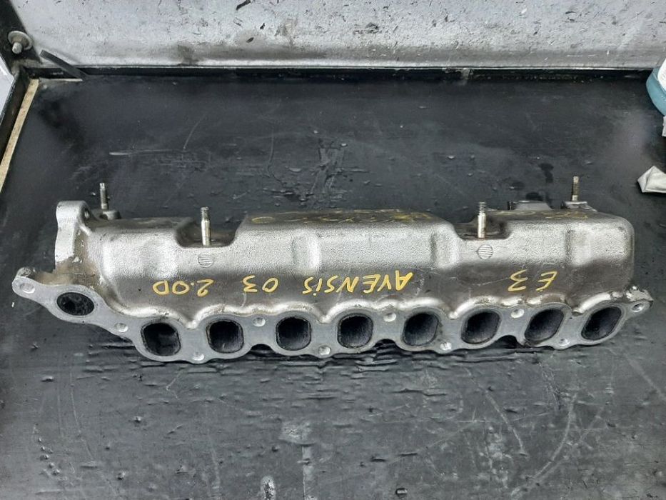 galerie admisie  toyota avensis 2.0 td d4d  euro 3  2003