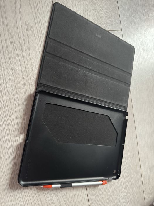 Logitech crayon pt ipad dupa 2018 si husa ipad 10.2