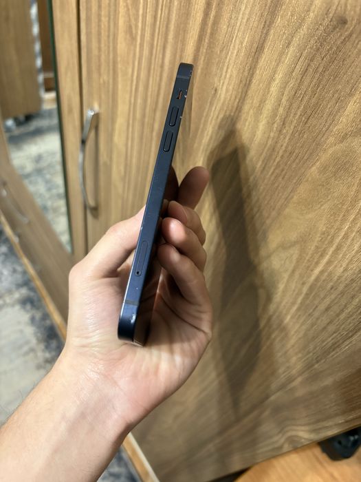 12 iphone. 128 гб.
