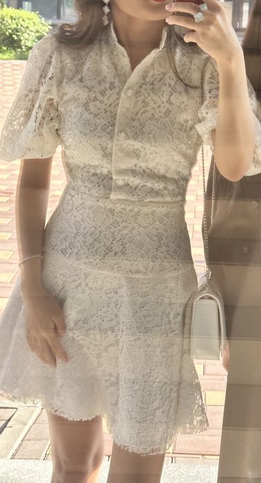 Кружевное платье