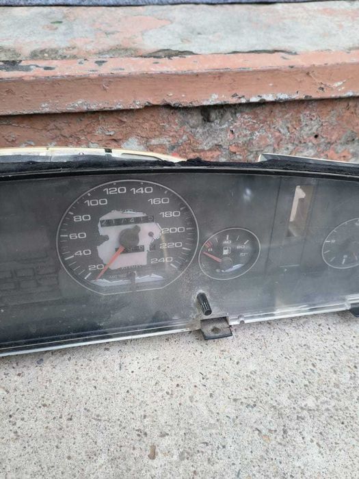 Панель приборов Ауди