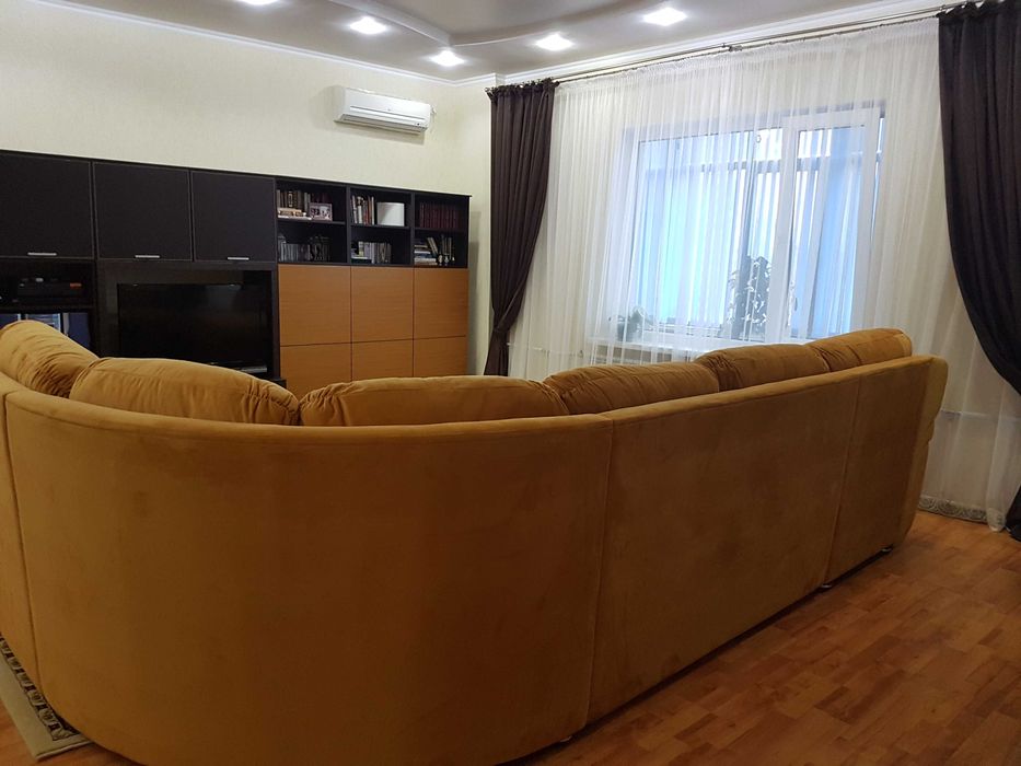 диван в отличном состоянии