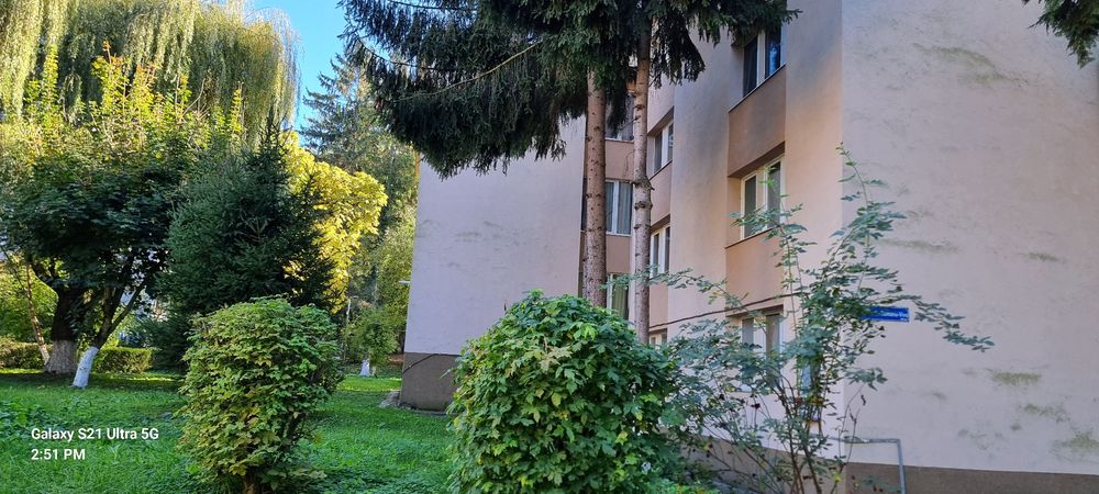 Inchiriere apartament 3 camere 7 noiembrie.For rent 2 bedrooms,1 living room,2 bathrooms apartment near UMFST