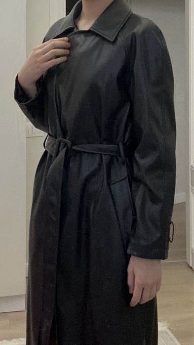 Кожанный плащ от страдивайрус(stradivirus)