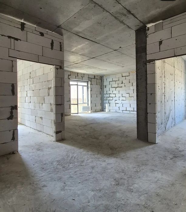 Продаётся  Атырау ЖК "AYSANA" 2-х ком кв