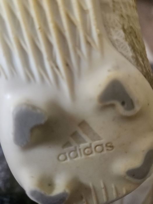 Adidasi copii pt fotbal marime 28