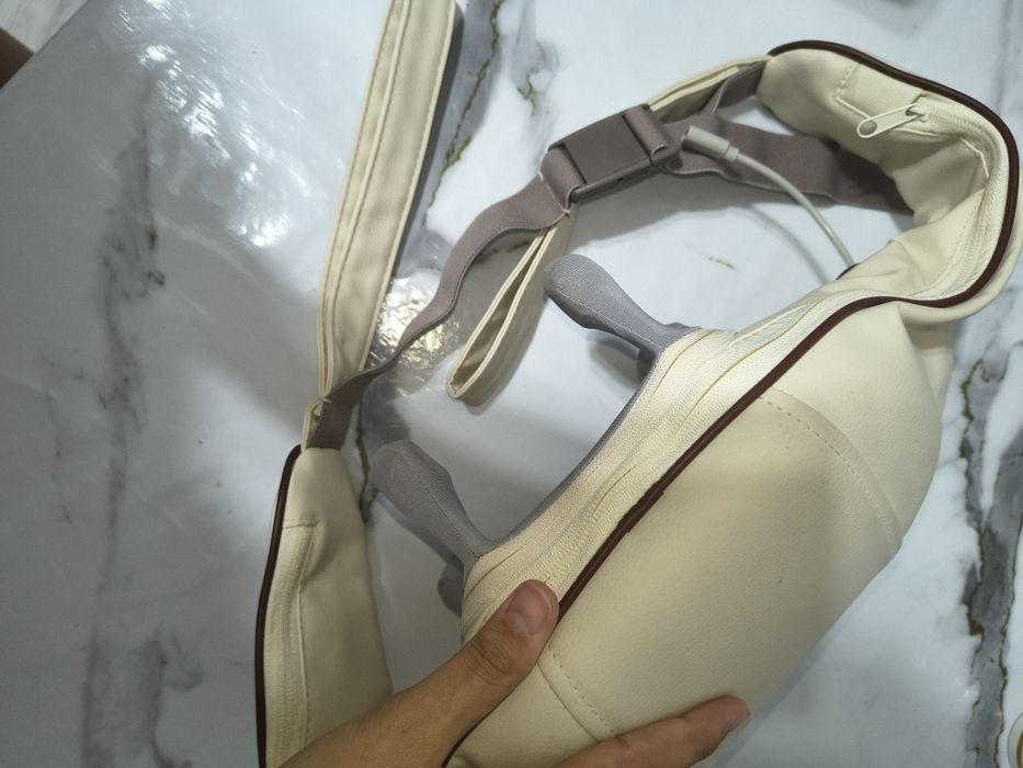 Массажёр для шей