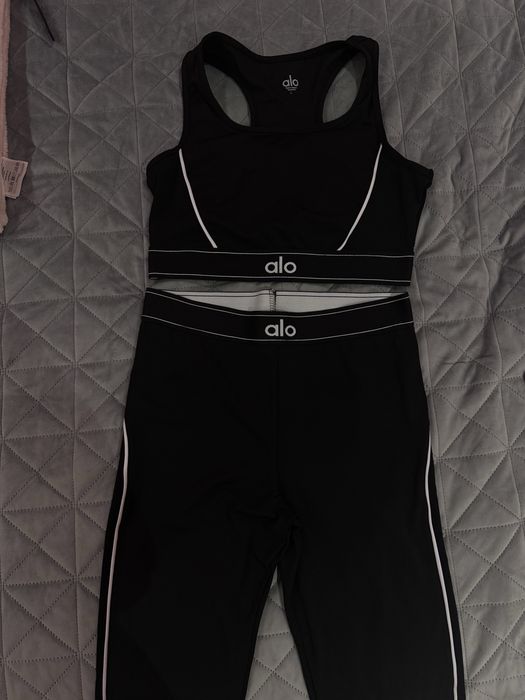 Дамски комплект Alo