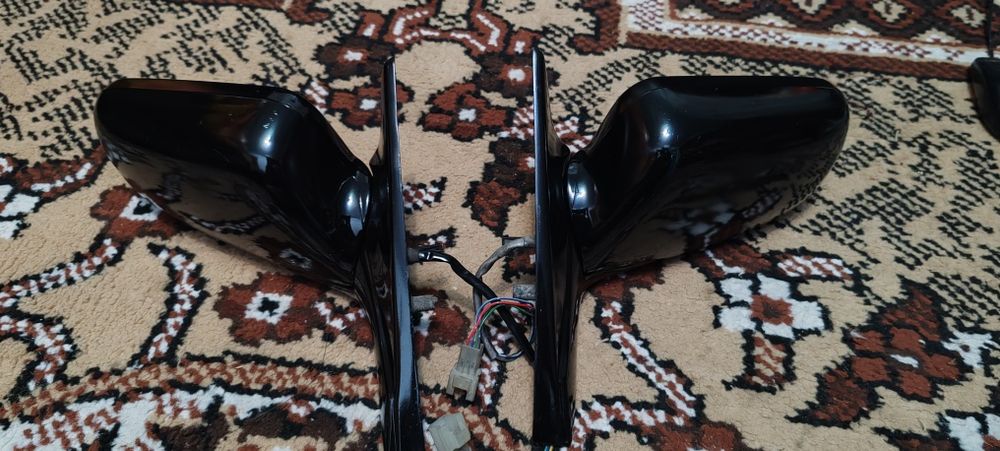 Зеркала, на Субару легаси.