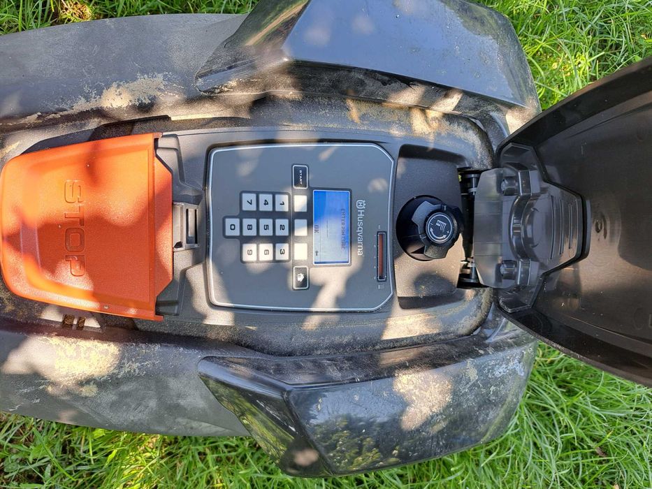 Robot de tuns gazon Husqvarna Automower 105   - 0 h functionare