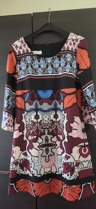 Рокля нова М размер