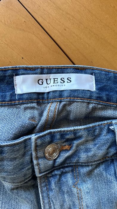 мъжки дънки GUESS Slim Tapered (Светлосини с ефектни протривания) – W33
