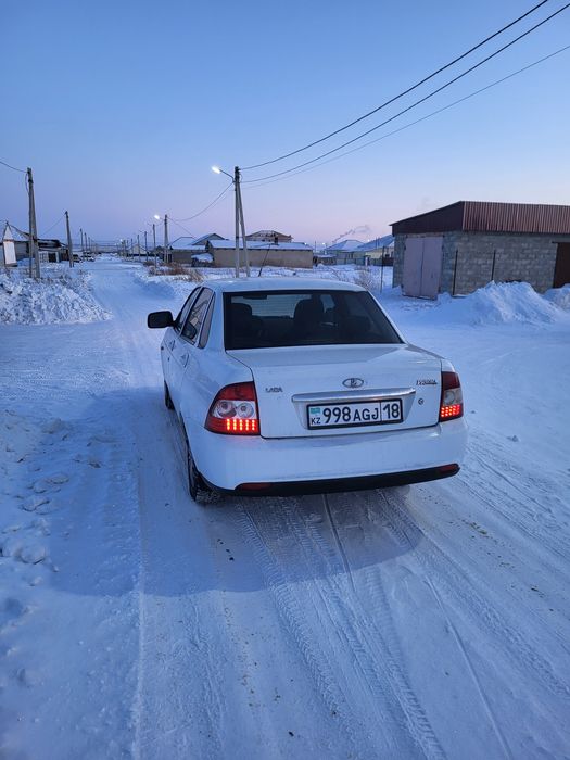 Продам приору 2  2014