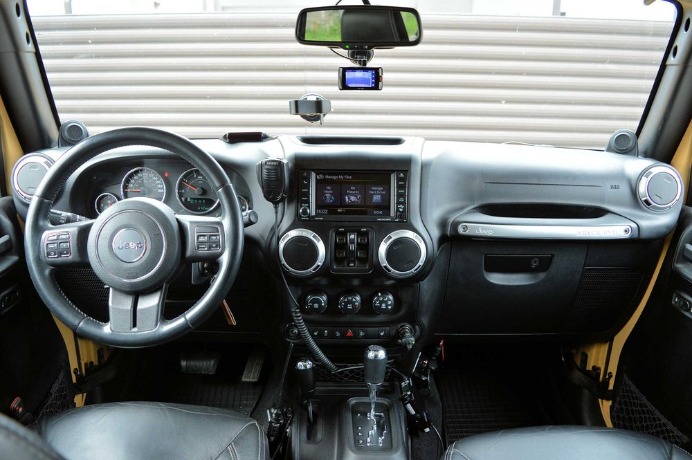 Jeep Wrangler JK 2013-Motor 2.8 Diesel 200 CP - Automat -Editie Sahara