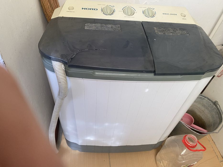 Срочно продам стиральную машинку