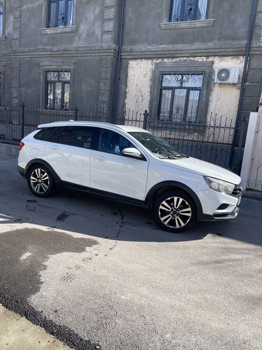 продается Lada Vesta 2020 пробег 162 000