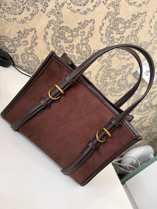 Чисто нова чанта Зара