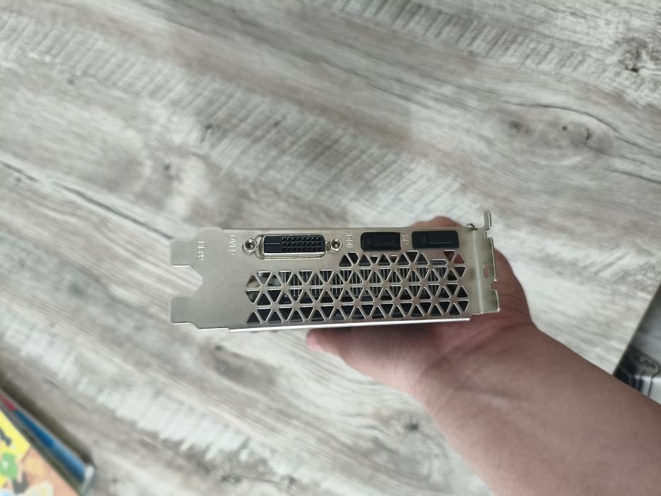 Видео карта colorful 1660 6gb