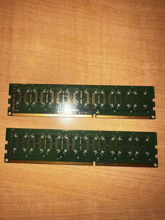 RAM памети Corsair Vengeance и Adata 8GB (2x4GB) DDR3