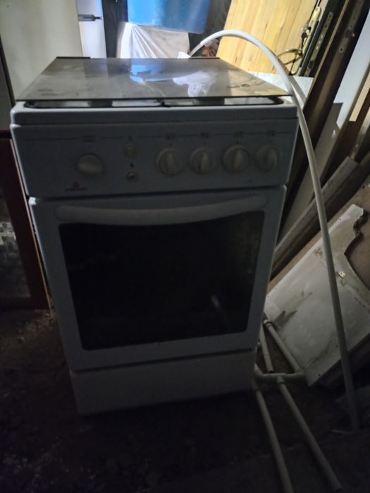 Газ плита продам