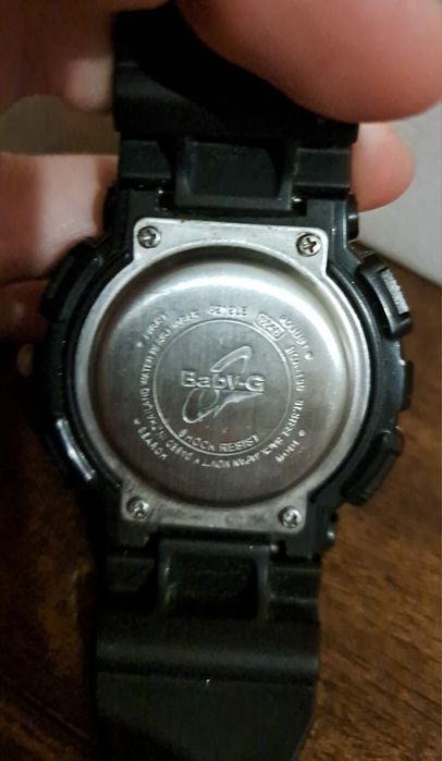 Спортен дамски часовник