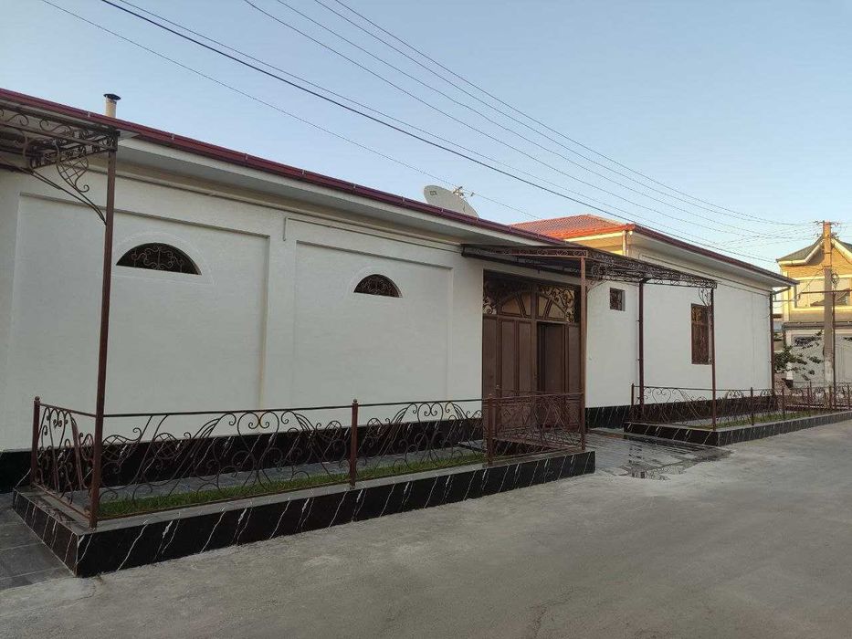 Уй сотилади 6 сотих 7 хона