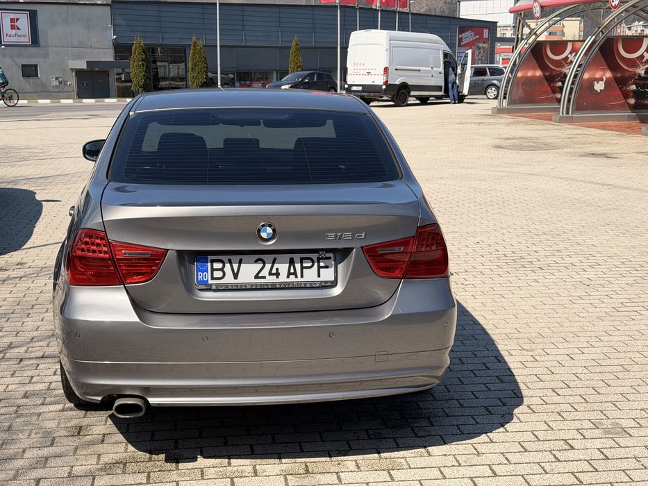 BMW E90 318d facelift