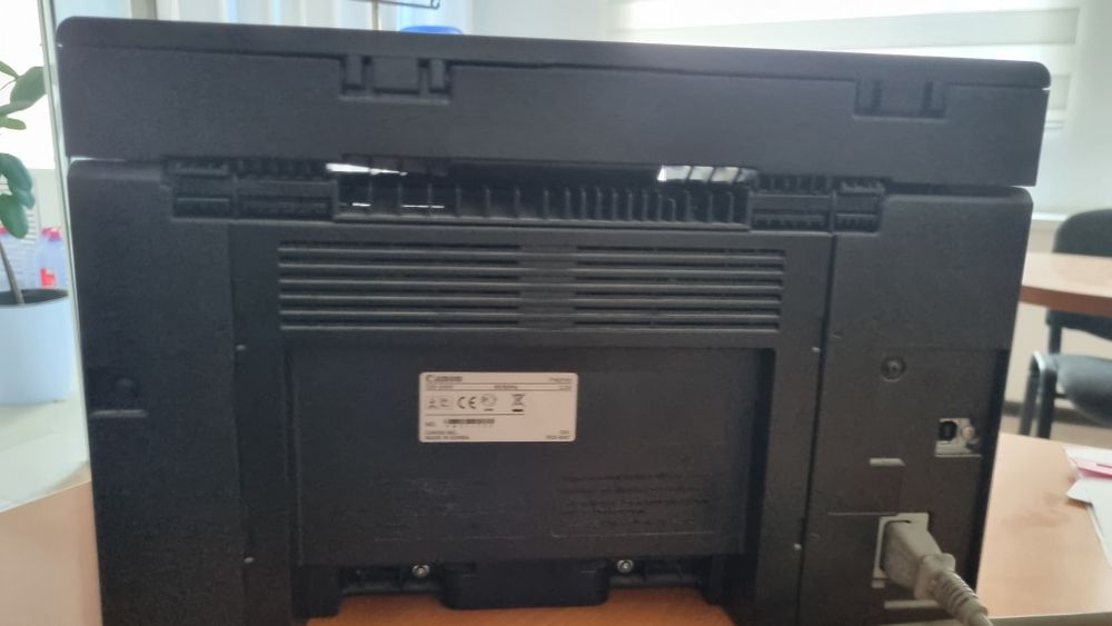 Б/у принтер Canon MF-3010 (A4, 18 стр / мин, 64Mb)