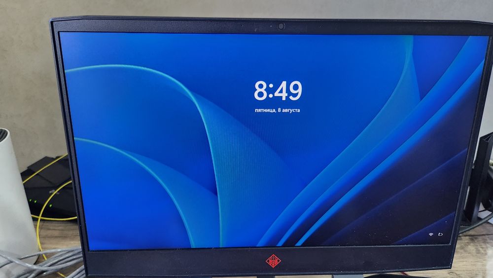 HP Omen 15 2019 i7. 16.  512gb