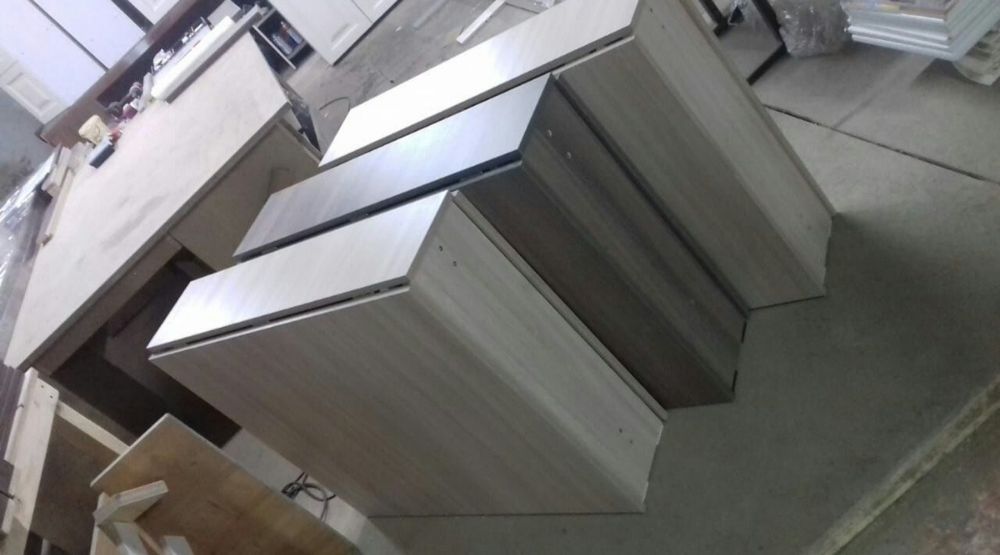 Стол- книжка НОВЫЕ!!!