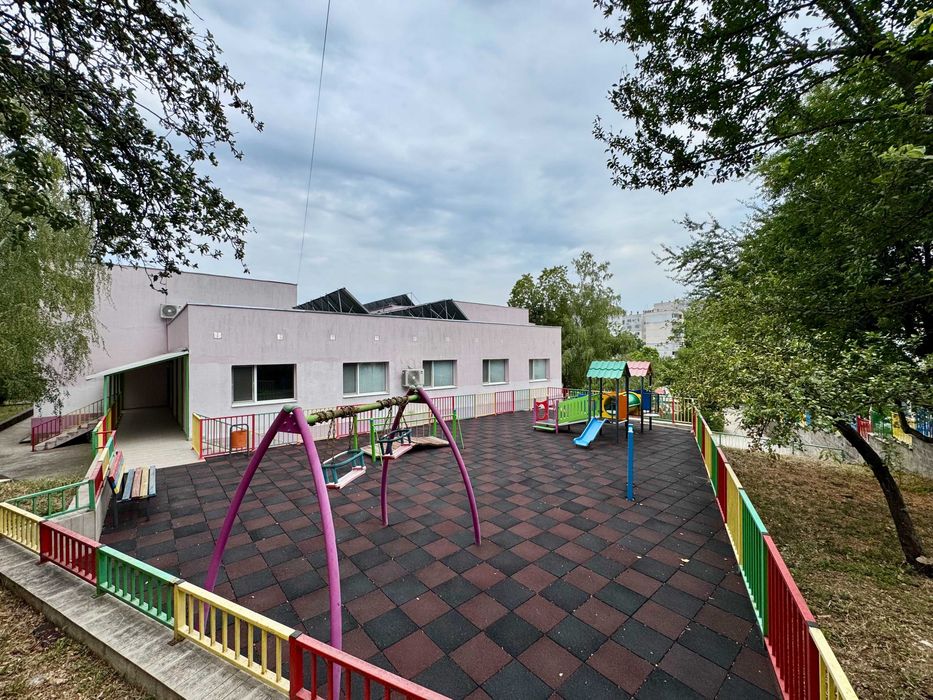 Продава се Тристаен апартамент в Велико Търново, Бузлуджа - 75 кв.м за 1000 €/кв.м - Снимка #11