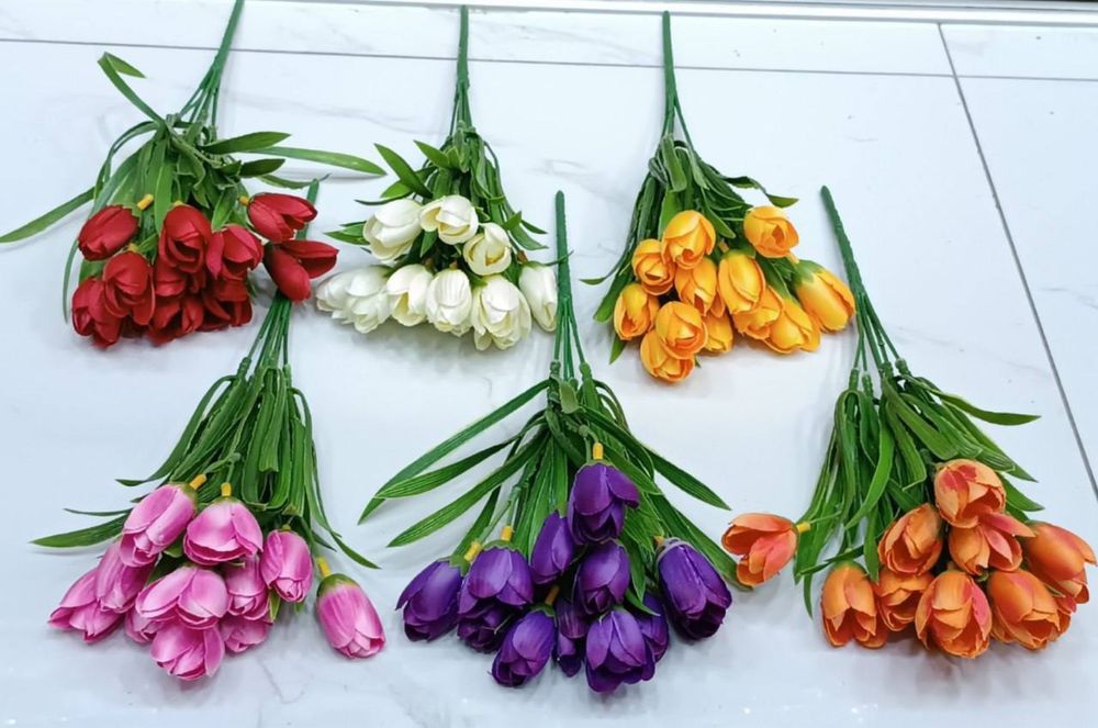 Suniy gulla lola va boshqa gullar