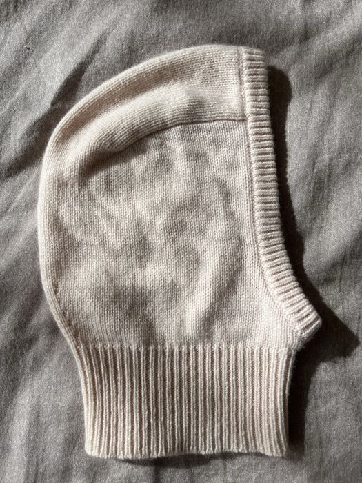 Кашмирена шапка на Bonpoint