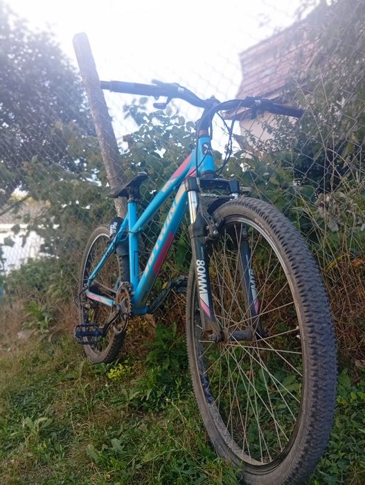 Bicicletă B'TWIN.     preț 700 Ron