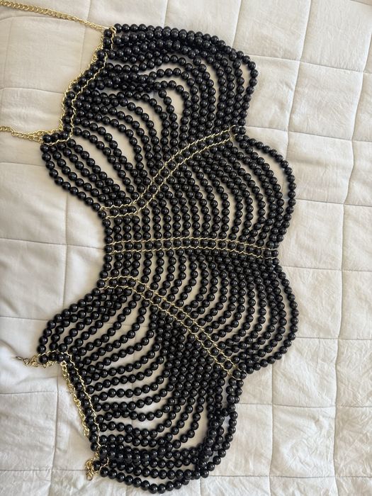 Платье новое с ожерельем