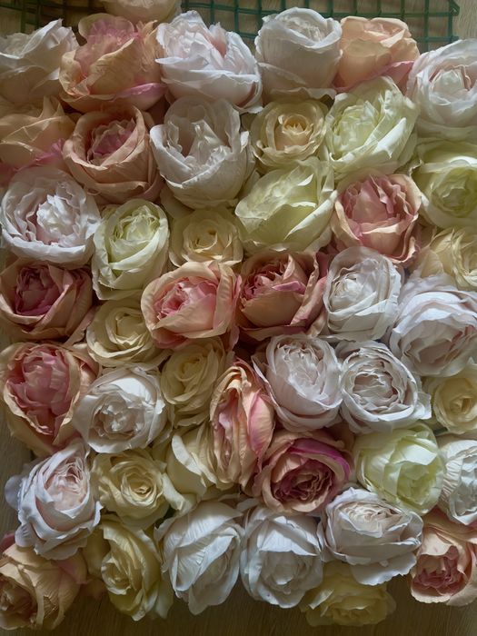 Декорации из цветов