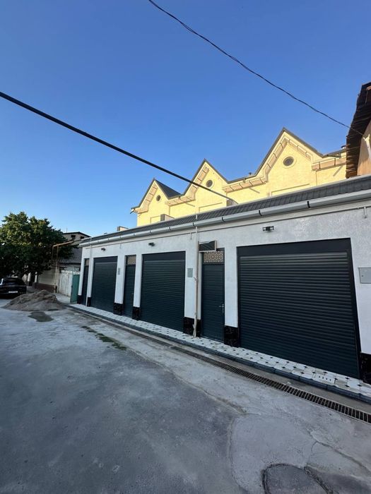 Uy sotiladi 1.1 sotix 5 xona Sergeli Xonabod