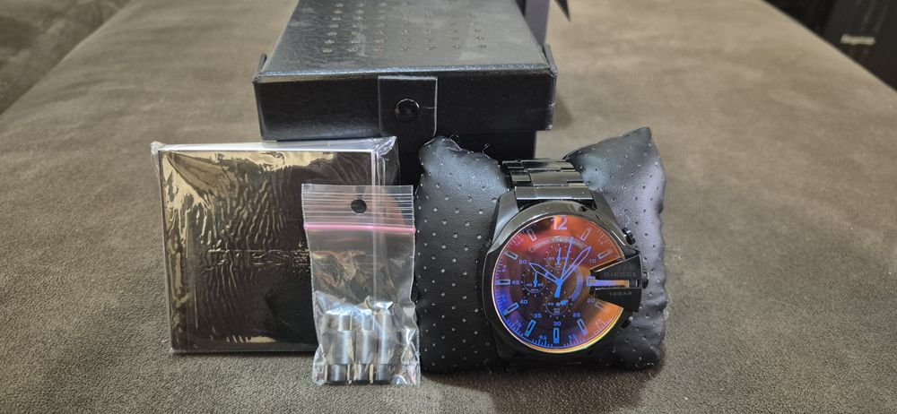 Ceas barbatesc Diesel Mega Chief DZ4318 – cronograf, stare foarte bună