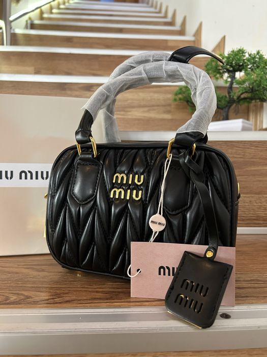 Geanta Miu Miu Neagra