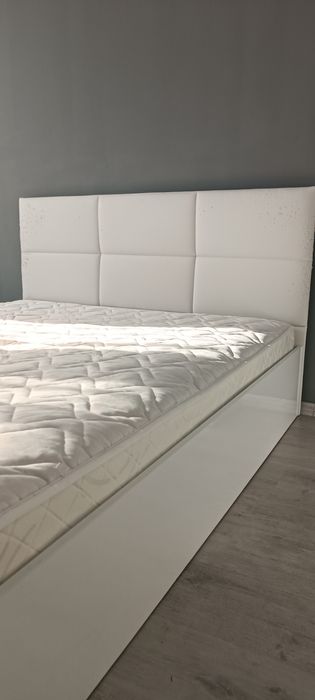 Спалня+матрак 140/200, забележки