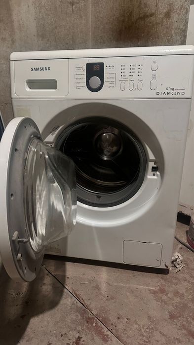 Продам стиральную машину