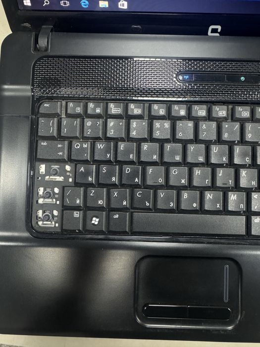 Лаптоп HP/Compaq 615