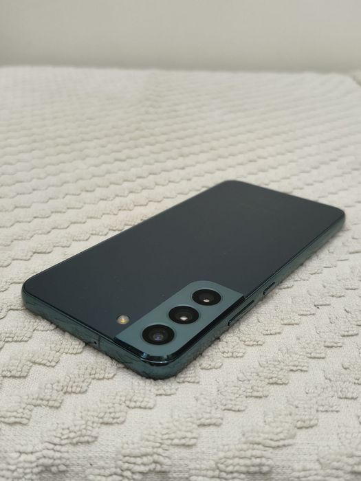 Samsung Galaxy s22 plus