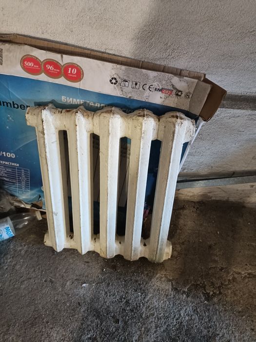 Продаю чугунные радиаторы отопления
