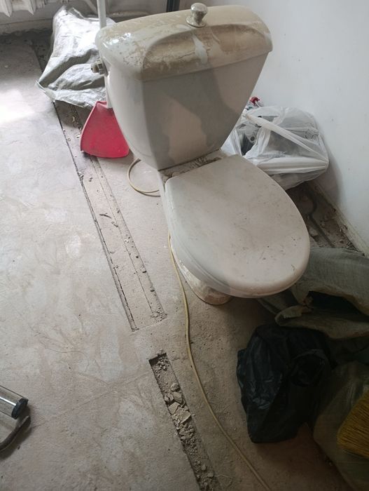 Продам б.у унитаз
